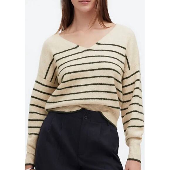 Madewell Sweaters - Madewell Merino Wool Oatmeal & Dark Green Striped V Neck Sweater Women’s Small